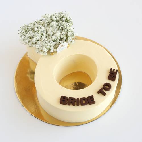Ring Cake Medium