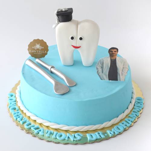 your own photo on dentel cake
