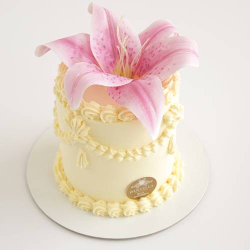 Bloom cake small