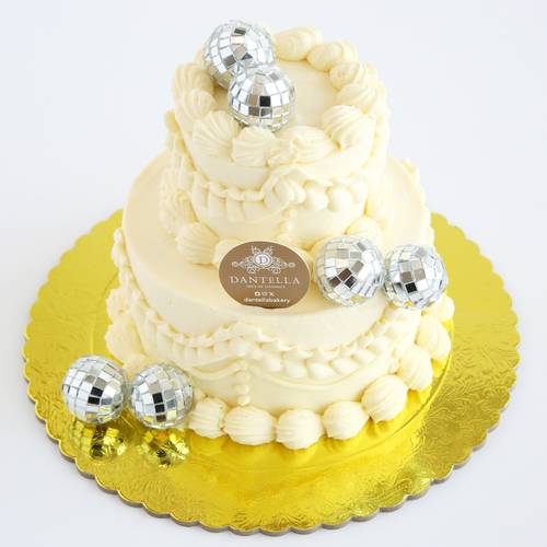 Baby Disco Cake