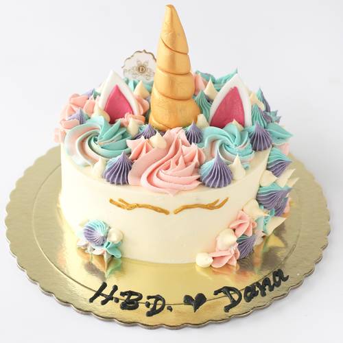 Unicorn Cake small