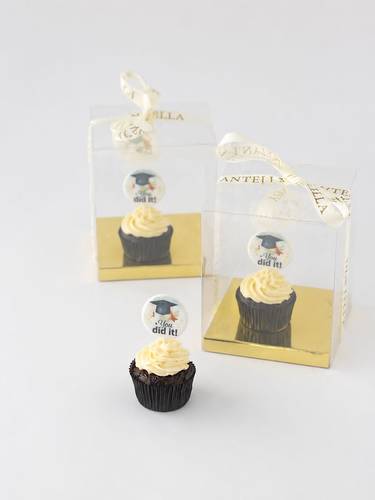  Giveaways Graduation Cupcake mini