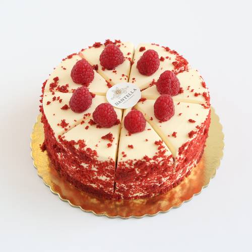 Signature Red Velvet Cake Small_ سنقجتر ريدفلفت كيك الصغير
