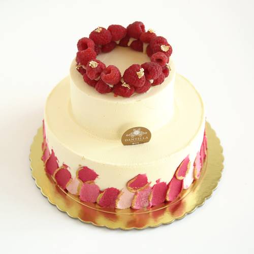 Red Raspberry Slash Cake medium