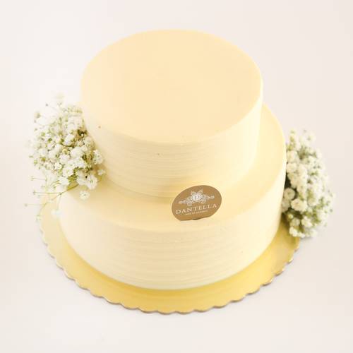 White elegant Cake large
