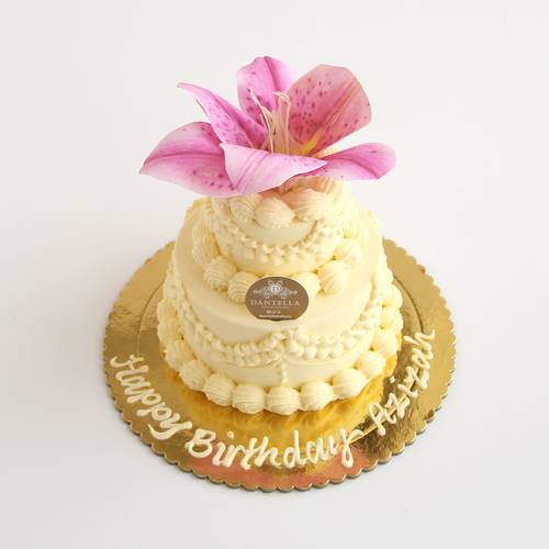 Baby Lilly Cake