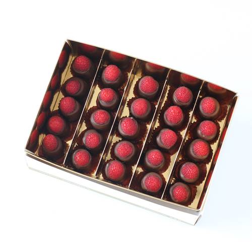  Petit Raspberry Box
