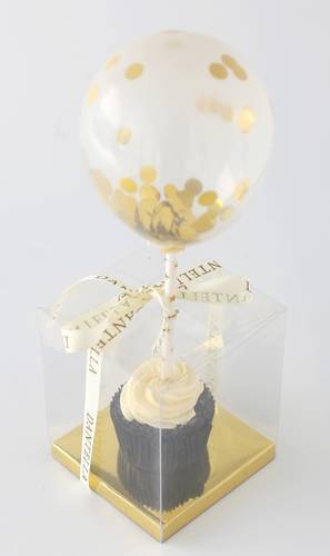 Giveaways Balloons Cupcake