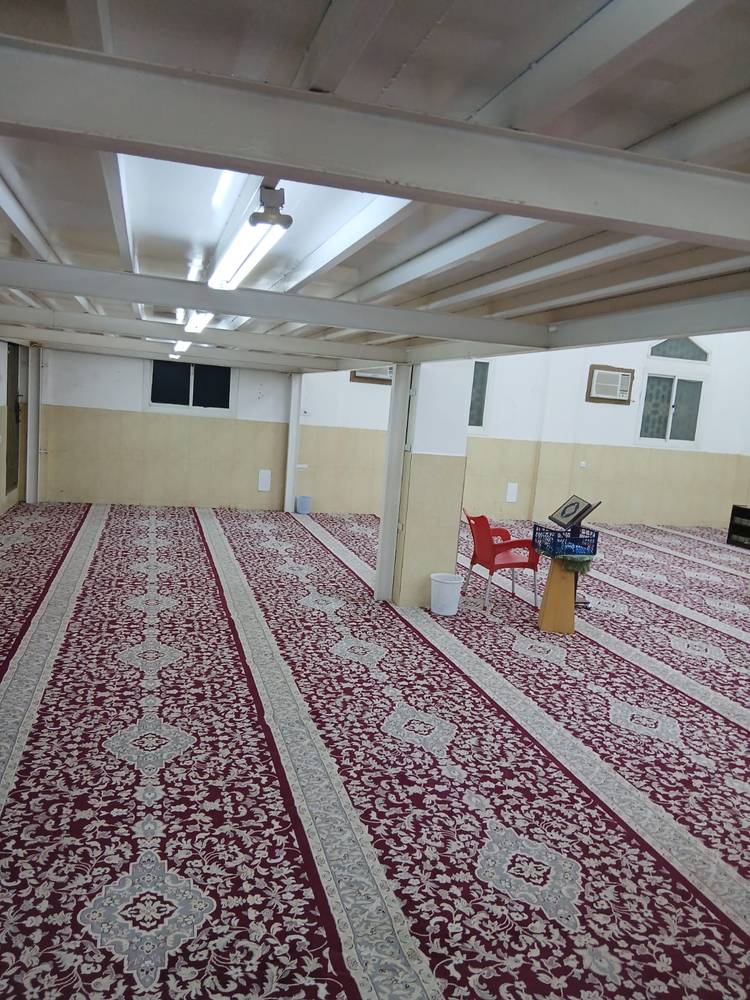 تغيير سجاد جامع السقيفة بالعطف