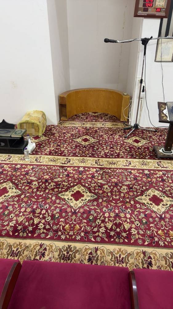 فرش وإذاعة مسجد قوز نعمان الواقع بالقرب من تقاطع الحمه