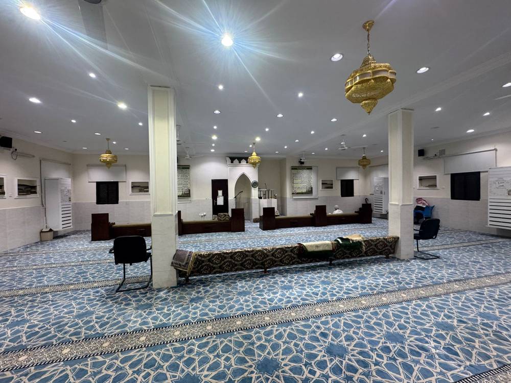 تغيير سجاد مسجد السوق بحي نمران