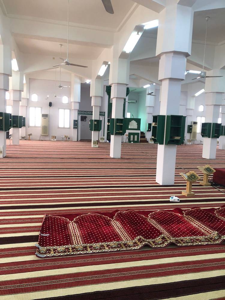 ترميم وفرش جامع الجنينة