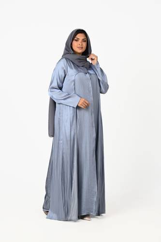 عباية كاجوال انيقة وعصرية بالقماش المكسر