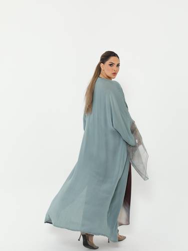 عباية نسائية