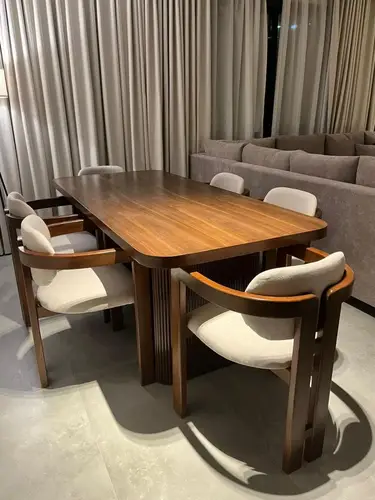 طاولة طعام فاخرة من خشب الزان الروماني بقشرة الجوز - Luxury dining table made of Romanian beech wood with walnut veneer
