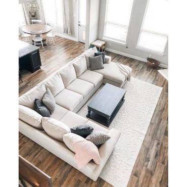 كنبة دائرية خشب سويدي و كتان - بيج - Circular Sofa Made of Swedish Wood and Linen - Beige
