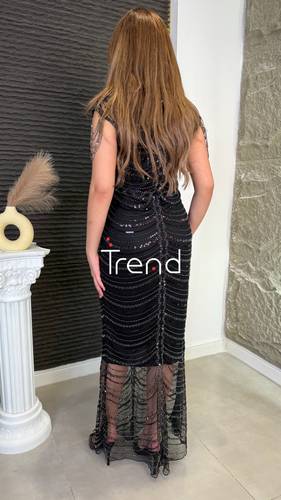فستان سهره شك يدوي بسلاسل  - XL
