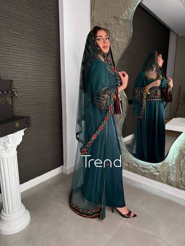 جلابية قطعتين مطرزة بطرحة (اخضر) - 2XL