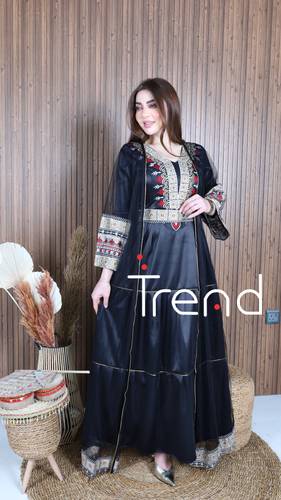 جلابية قطعتين مطرزة (اسود ) - 3XL
