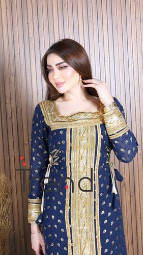 جلابية كحلي طويل بتطريزات ذهبية - 3XL