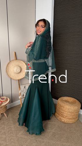 فستان ليكرا بطرحة راس (اخضر) - 3XL