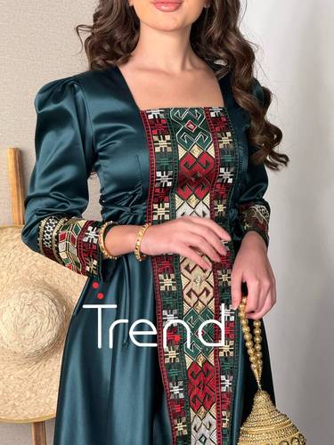 جلابية نسائي مطرزة بطرحة راس /خضراء / - S
