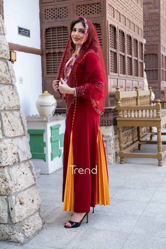 جلابية عودي التأسيس بكسرات وطرحة راس - 3XL
