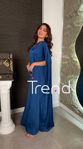 جلابية مطرزة (نيلي) - Free Size