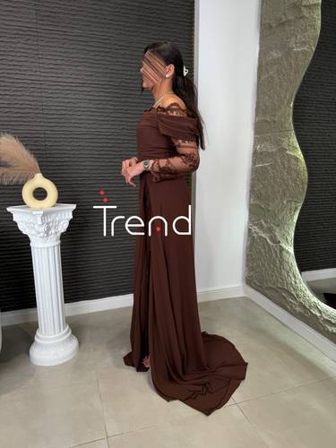فستان موكا بأكمام دانتيل  - 2XL