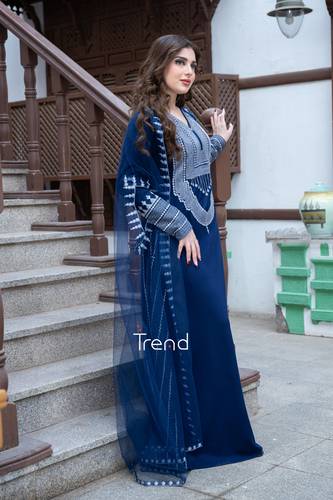 جلابية كحلي قطعتين مطرزة - 4XL