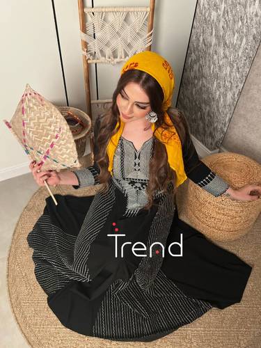 جلابية اسود طويل بتطريز فضي - 4XL