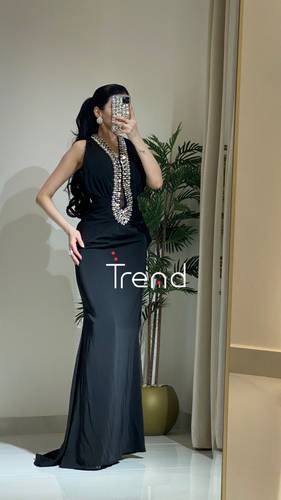 فستان سهرة اسود بفصرص   - 2XL