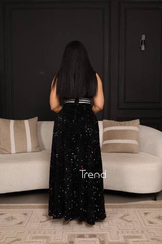 فستان سهرة اسود بخطوط ابيض  من المنتصف  - 2XL