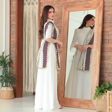 جلابية بشال مزخرف عودي - XL - عودي