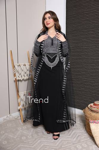 جلابية اسود مطرزة قطعتين  - 2XL