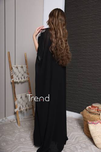 جلابية قطعتين مطرزة بحزام - 2XL