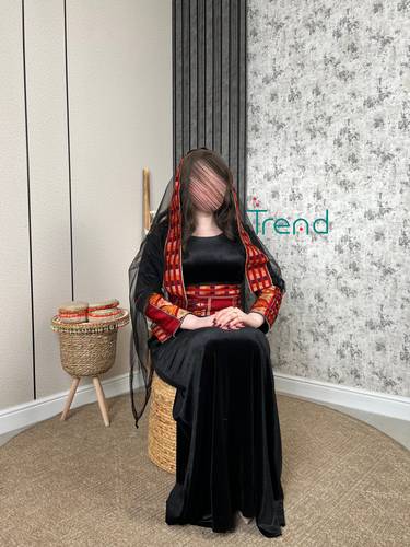 جلابية مخمل مطرزة بطرحة راس - 3XL