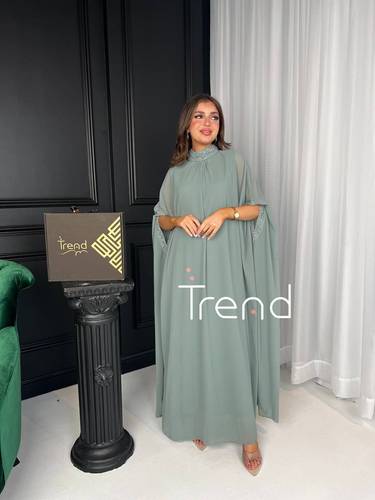 جلابية قطعتين بياقة مطرزة ناعمة - 4XL