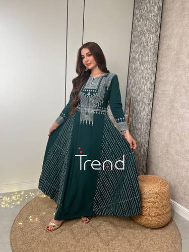 جلابية اخضر طويل بتطريز فضي - 4XL