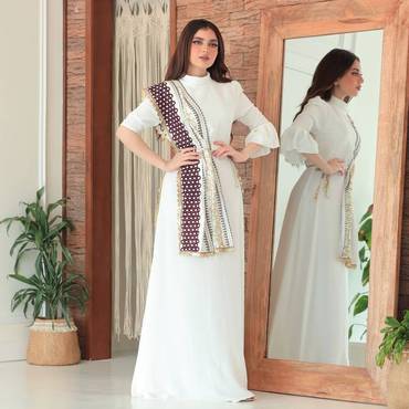 جلابية بشال مزخرف عودي - M - عودي