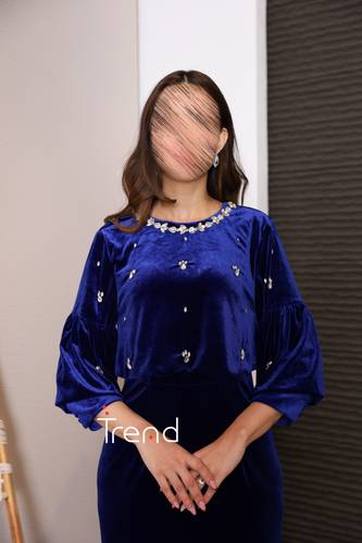 فستان مخملي أزرق ملكي بتطريز ناعم - 2XL