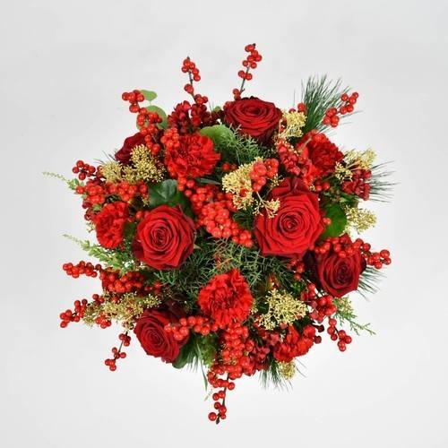 باقة ورود حمراء