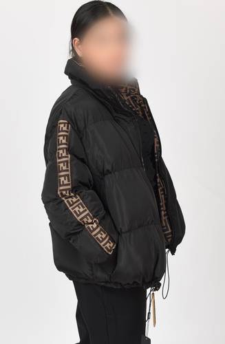 جاكيت فيندي هاي كوالتي 