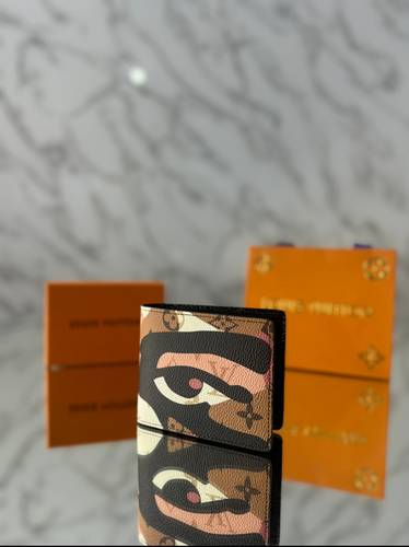محفظه لويس هاي كوالتي