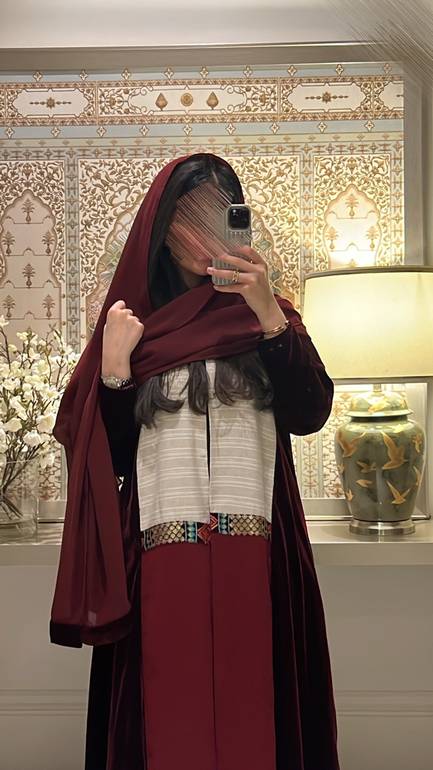 مخمل  برغندي