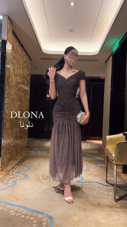 فستان اسماء