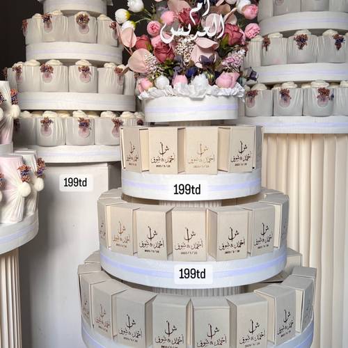 ستاند علب مخمل (50 حبة)