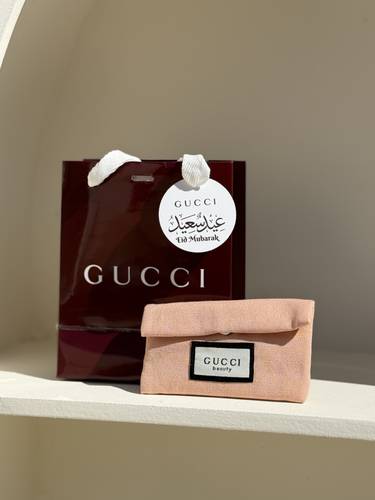 توزيعات CUCCI مع مشط ومحفظه وتاق عيد