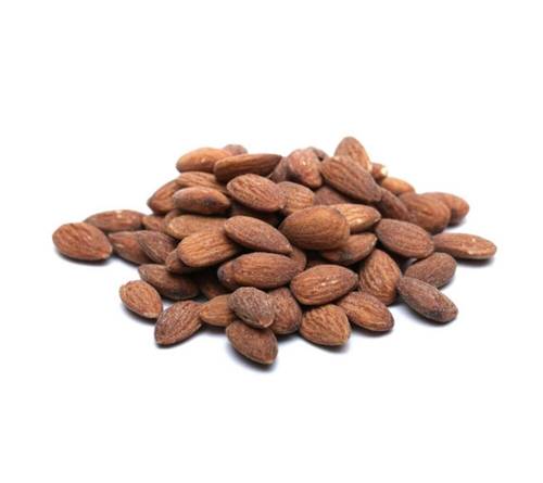 لوز امريكي بالملح