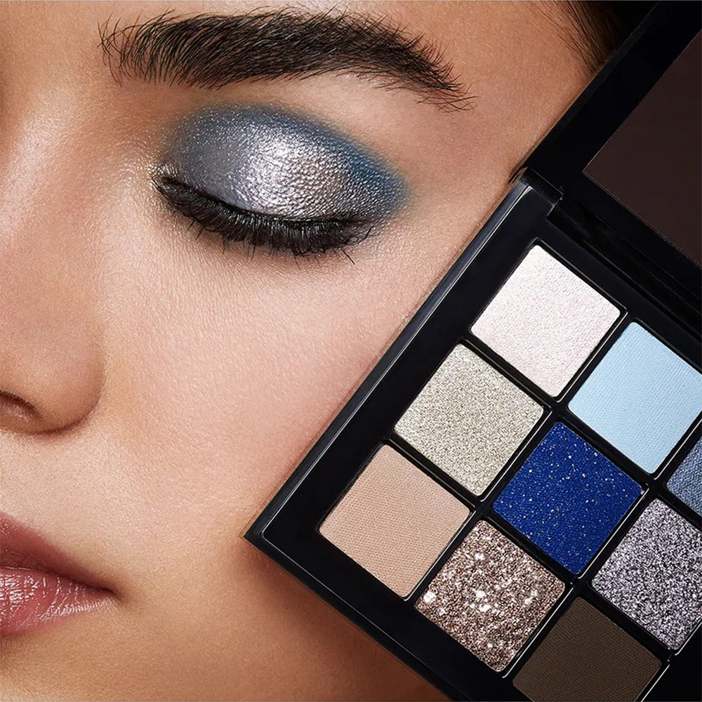KIKO Glamour Multi Finish Eyeshadow Palette -  05 Blue Variations
